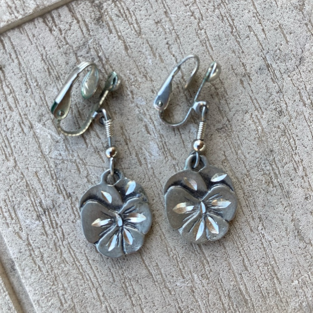 Pansy Diamond cut earrings